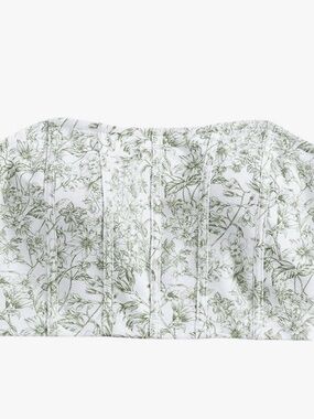 Amazon White and Light Green Floral Crop Top